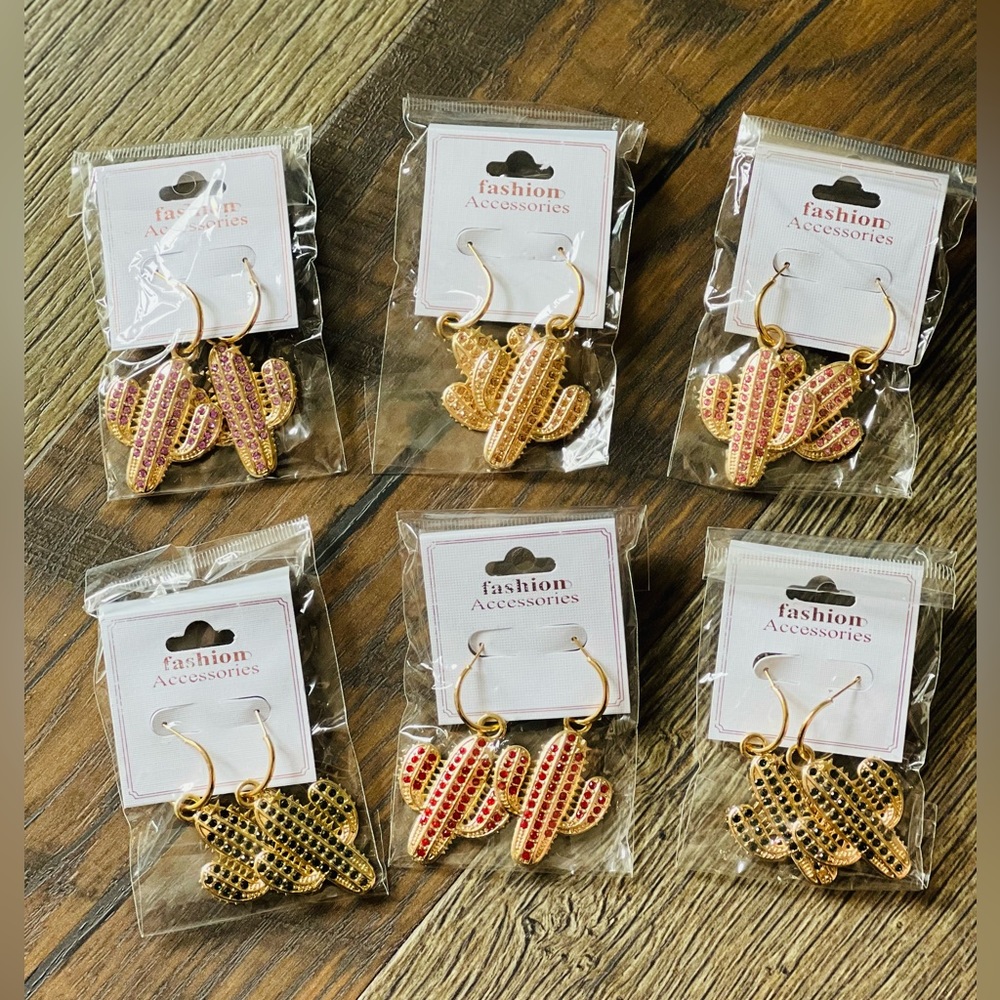 🌵 Cactus Dangle Earrings Set of 6🌵Pink • Purple • Red • Gold • Black • Emerald